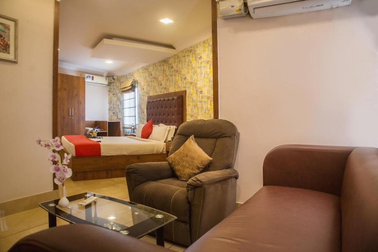 Hotel Geo Bangalore Bagian luar foto