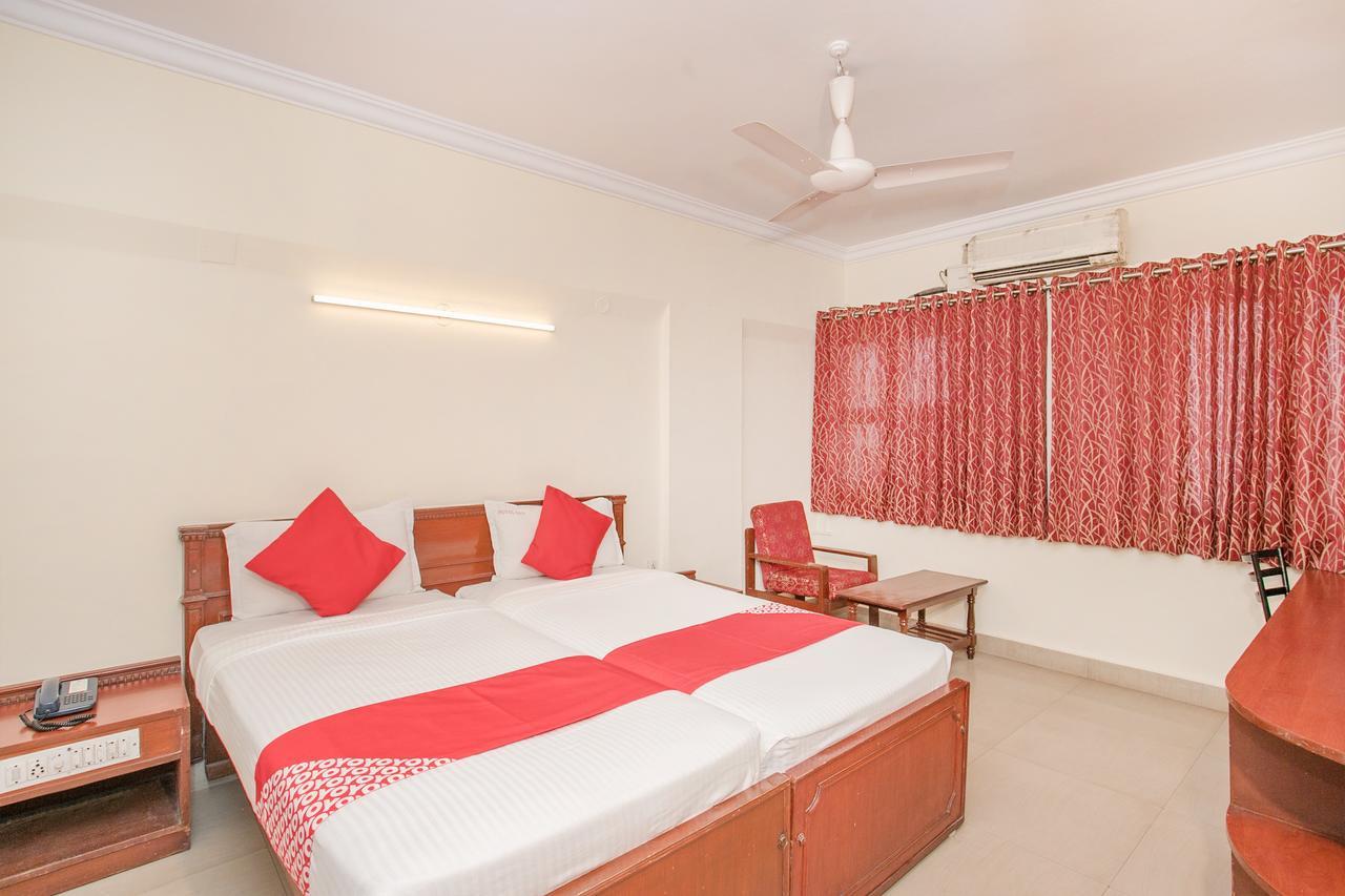 Hotel Geo Bangalore Bagian luar foto