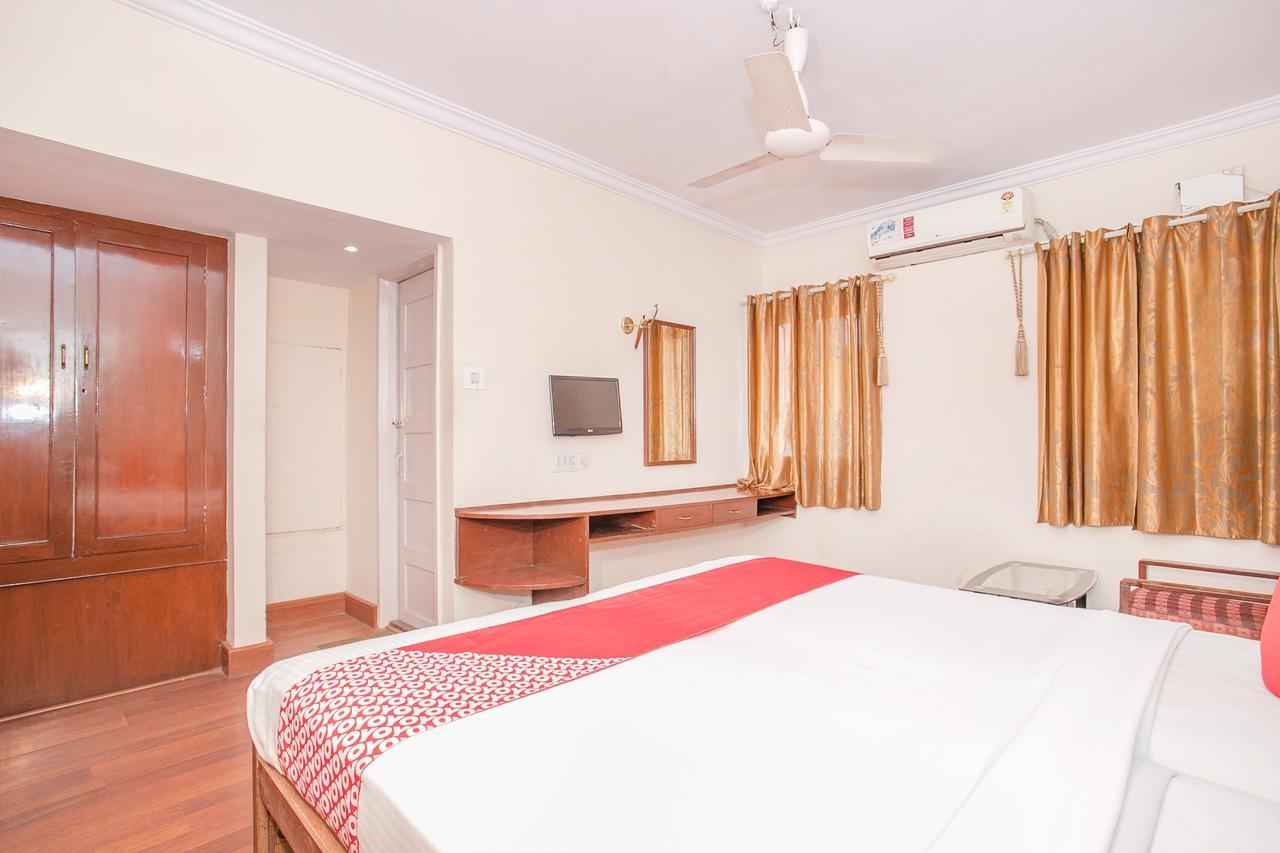 Hotel Geo Bangalore Bagian luar foto