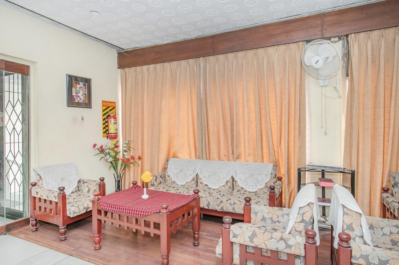 Hotel Geo Bangalore Bagian luar foto