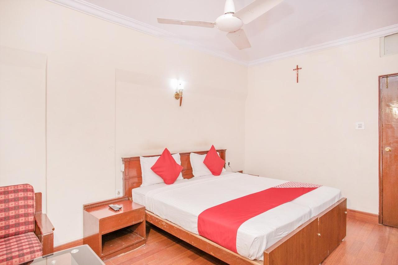 Hotel Geo Bangalore Bagian luar foto